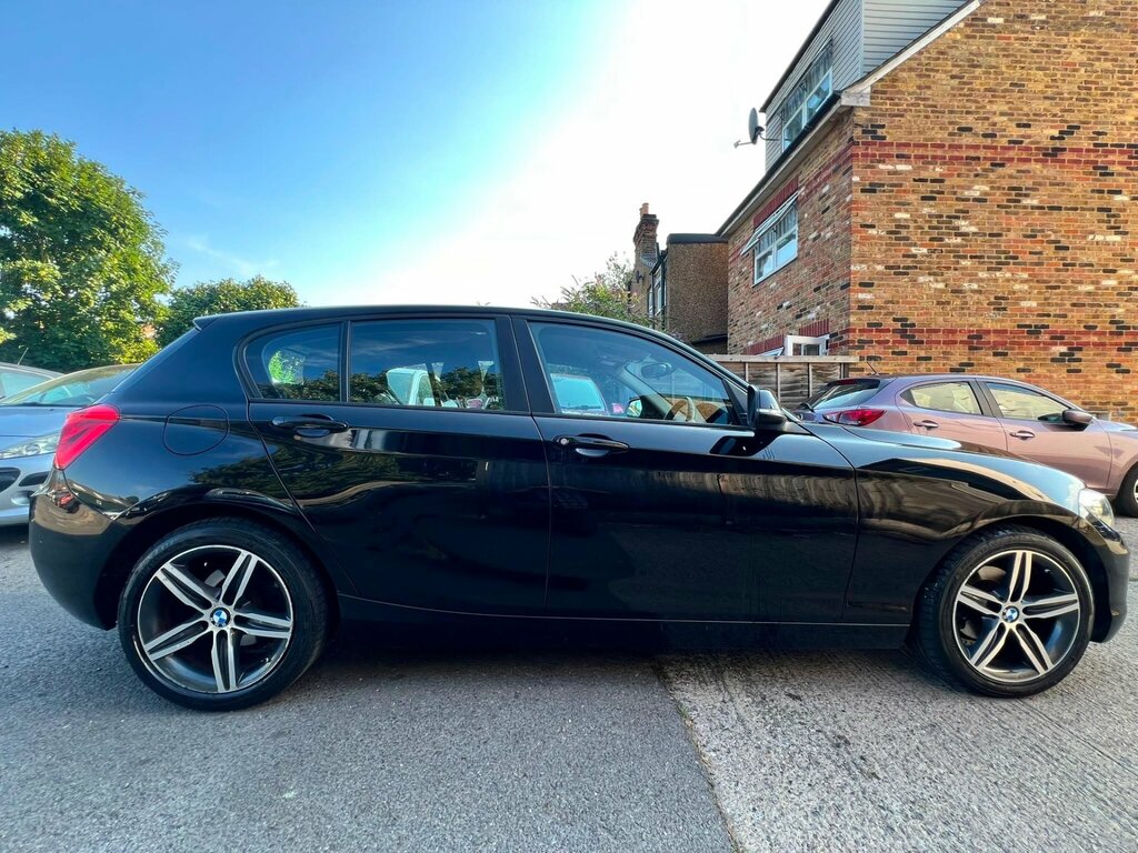 BMW 1 Series Hatchback 3.0 Grey #8