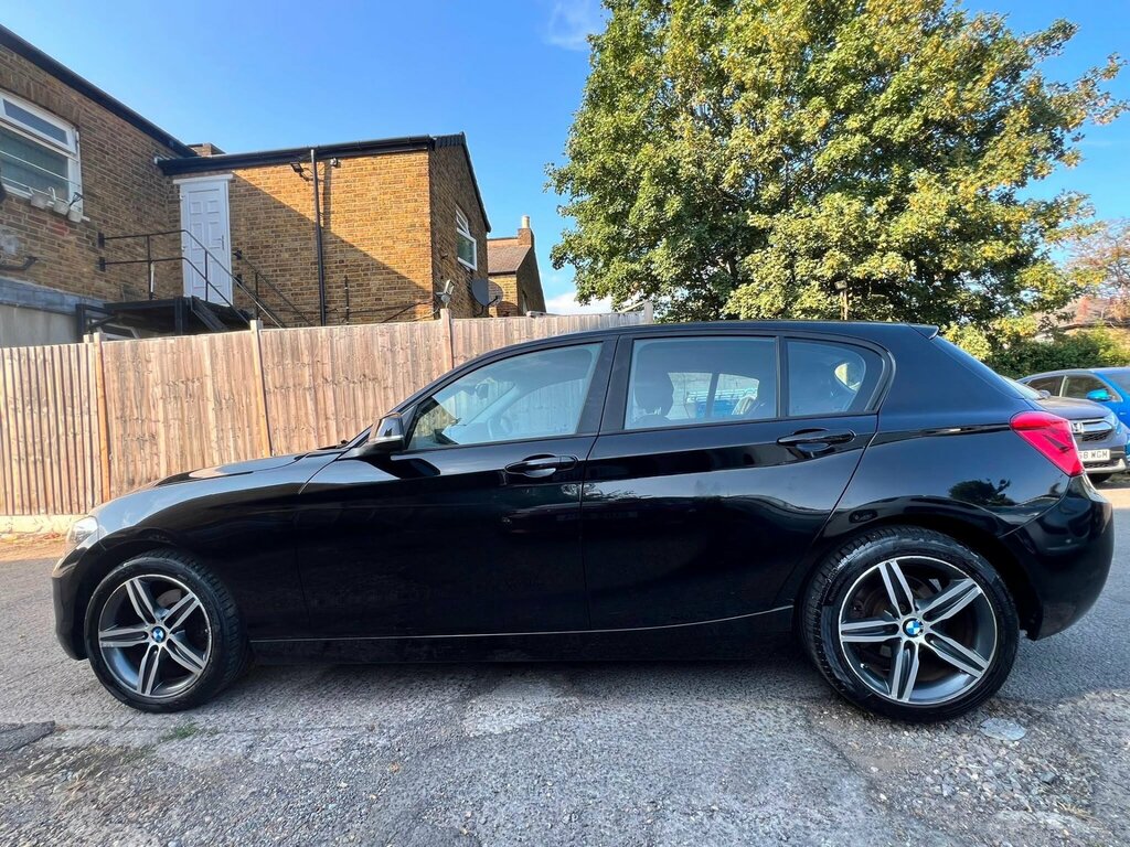 BMW 1 Series Hatchback 3.0 Grey #7