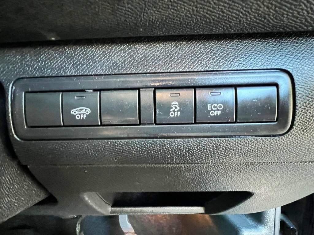 Peugeot 308 Hatchback Black #17