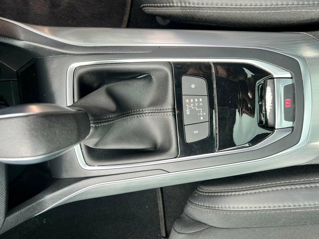 Peugeot 308 Hatchback Ss Black #18