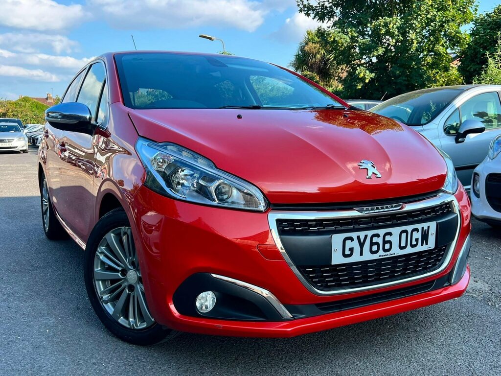 Peugeot 208 1.2 Puretech Allure Eat Euro 6 Ss Orange