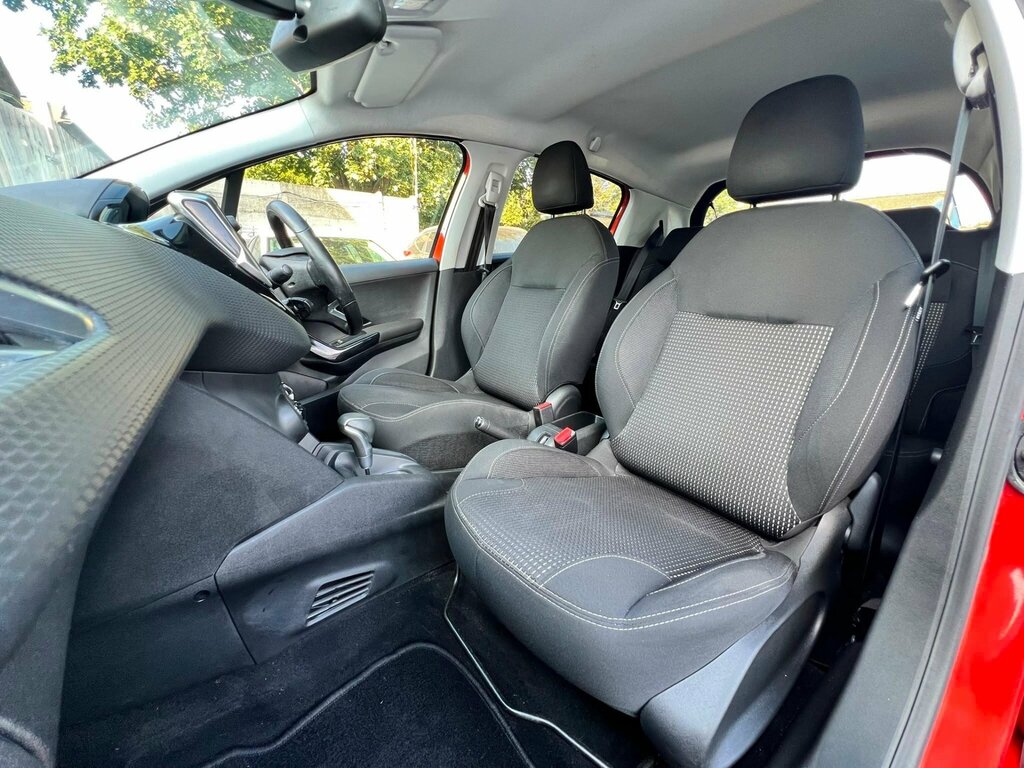 Peugeot 208 1L Active Blue #11