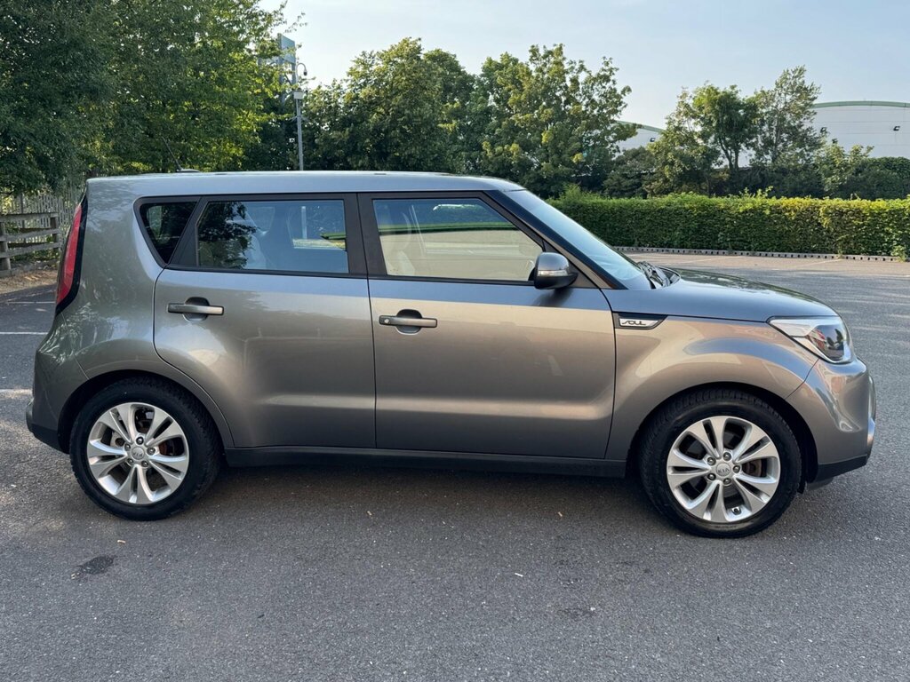 Kia Soul 1.6 Crdi Connect Plus Euro 6 Silver #4