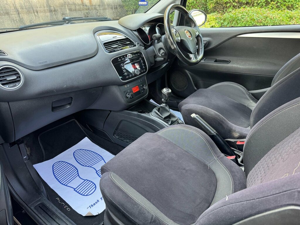 Fiat Punto 1.2 Pop 69 Bhp Red #36