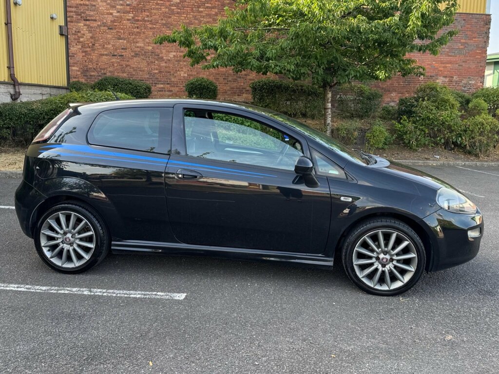 Fiat Punto 1.4 Jet Black II Euro 6 Ss Black #4