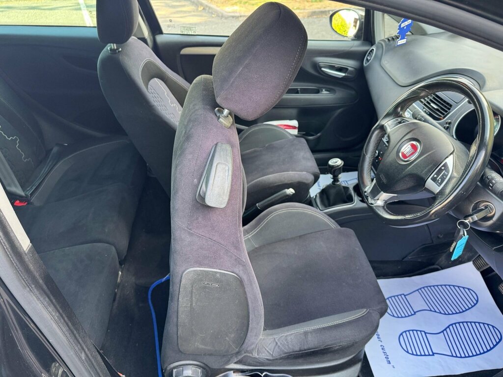 Fiat Punto 1.2 Pop 69 Bhp Red #22
