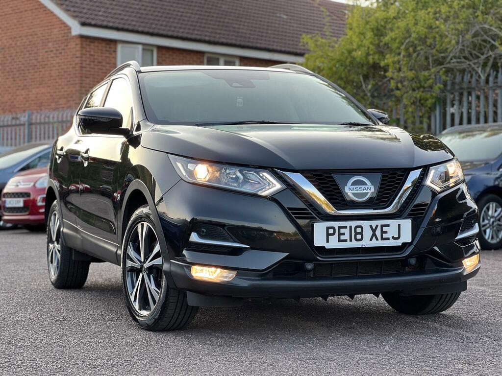 Nissan Qashqai 1.2 Dig-t N-connecta Euro 6 Ss PE18XEJ Black #2