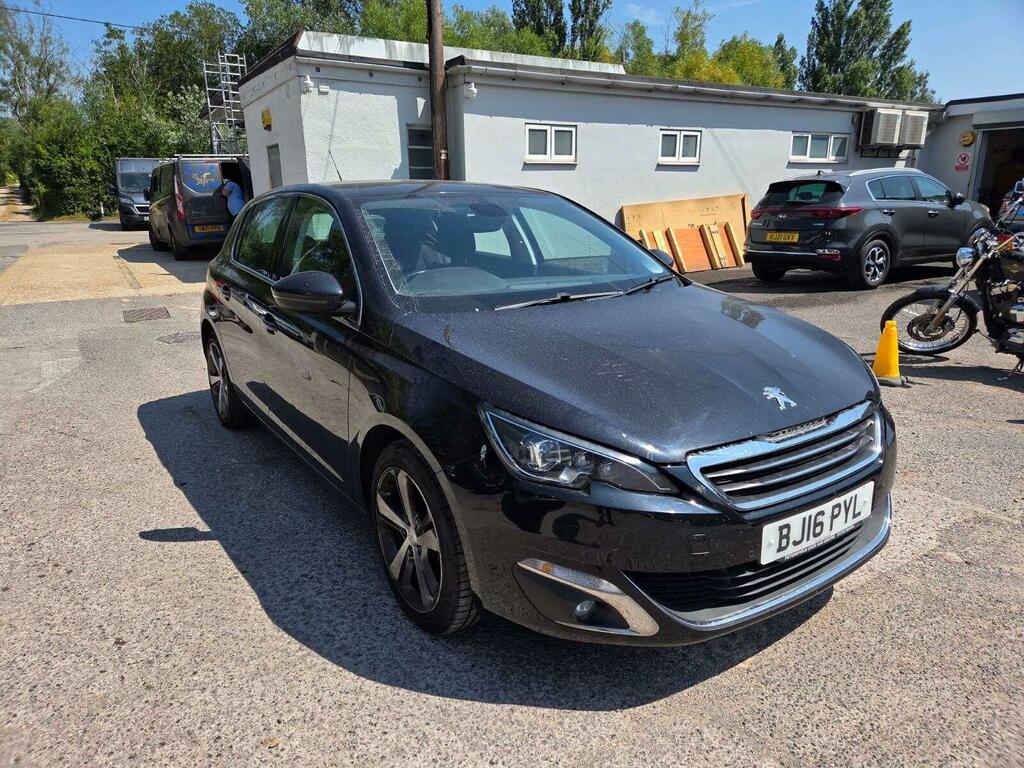 Peugeot 308 1.2 Puretech Allure Euro 6 Ss Black