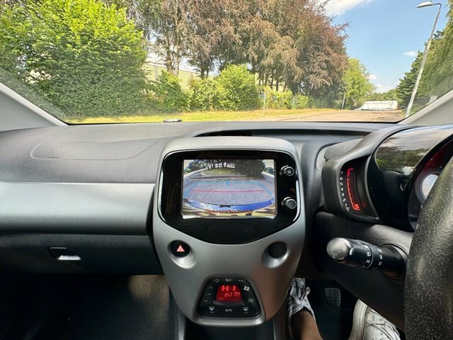 Toyota Aygo 1.0 Vvt-i X-cite Hatchback Euro Purple #13