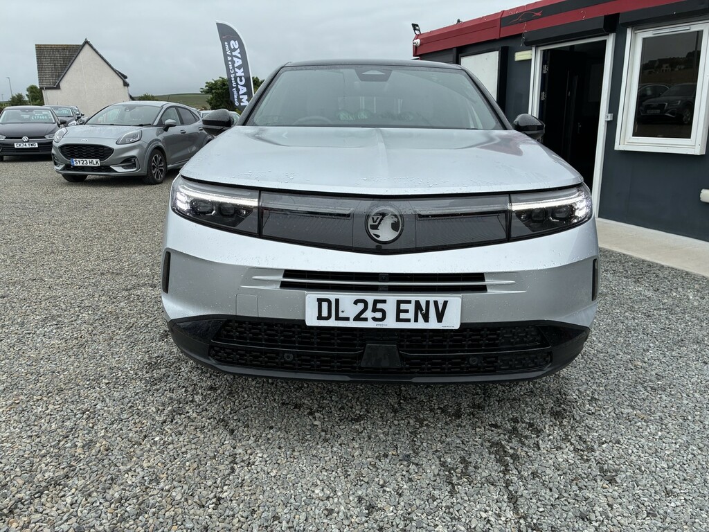 Vauxhall Grandland Suv 1.2 New Grandland Hybrid Ultimate 136Ps E-dct6 DL25ENV Silver #3
