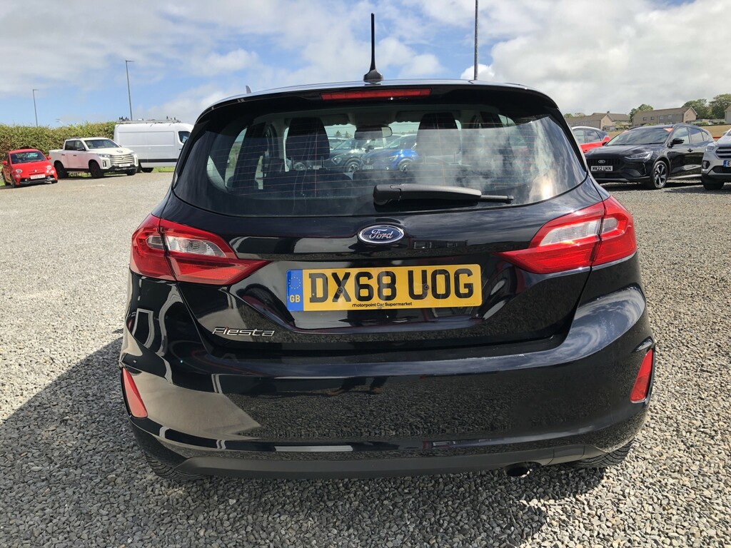 Ford Fiesta Hatchback 1.1 Ti-vct Zetec 2018 DX68UOG Black #5