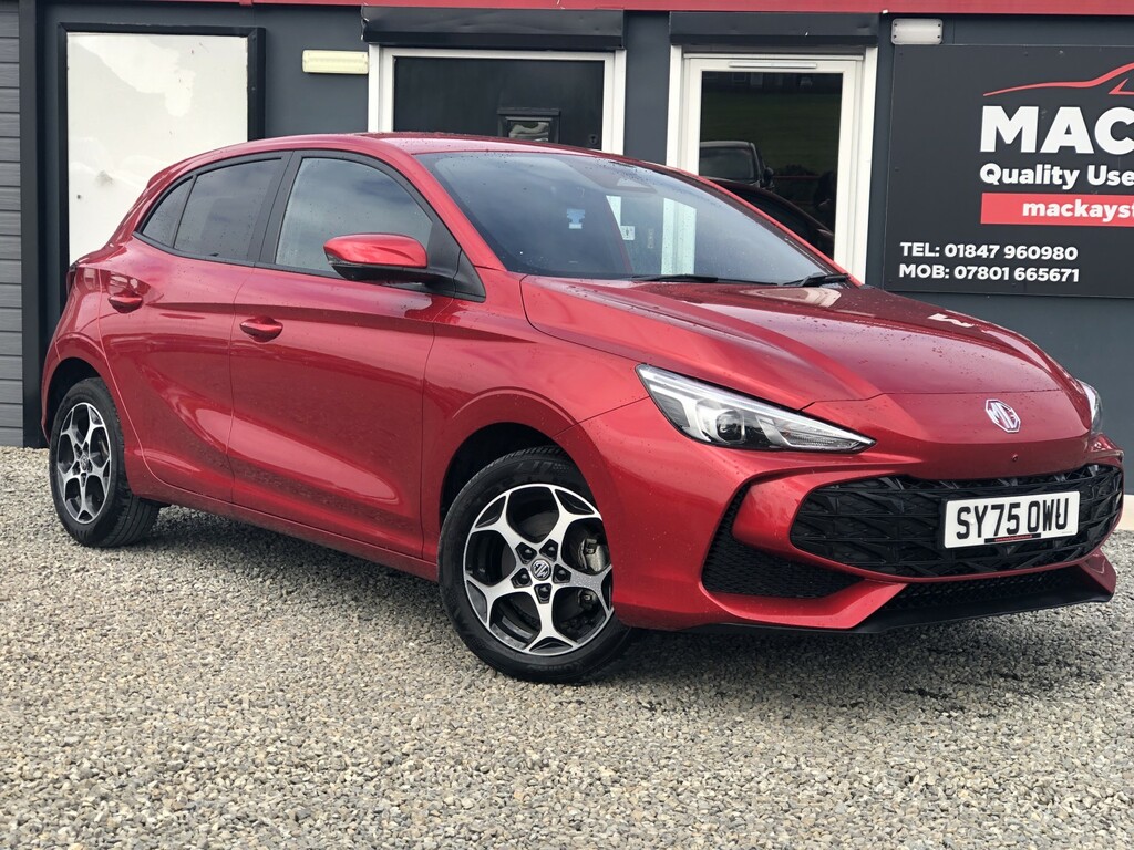 MG MG3 1.5 Hybrid Trophy Red