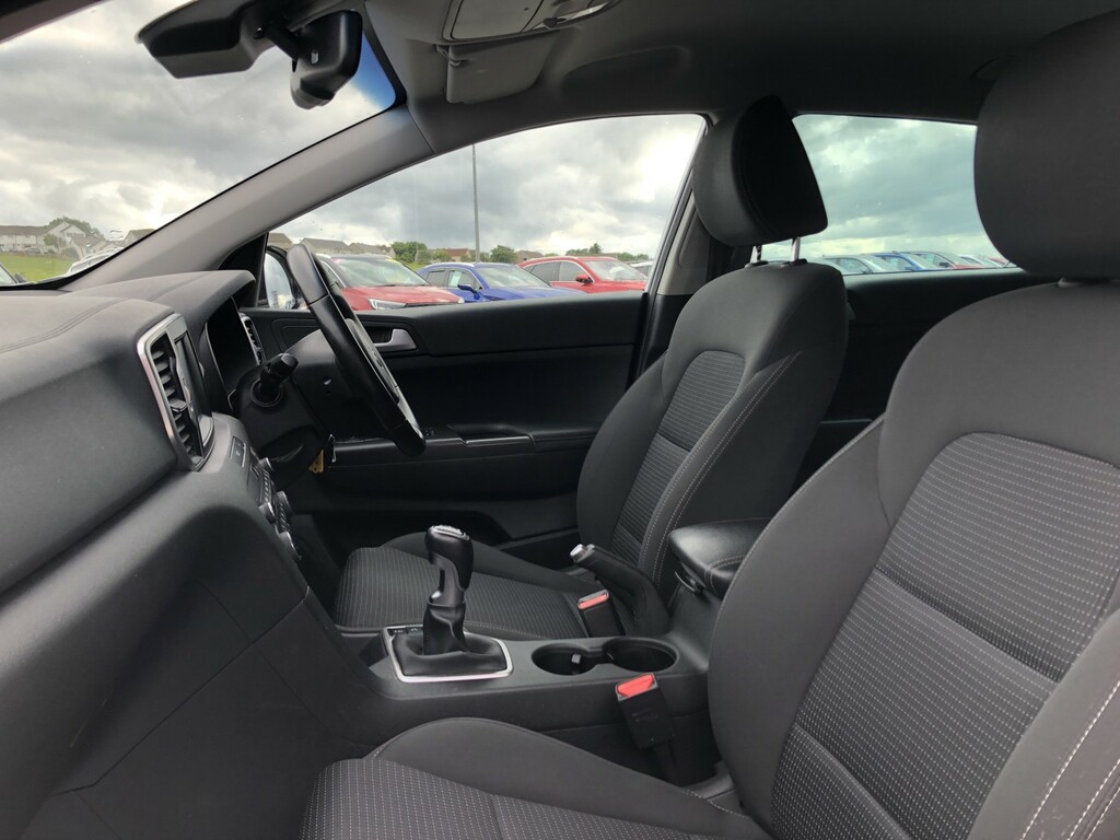 Kia Sportage 1.7 Crdi Black #26