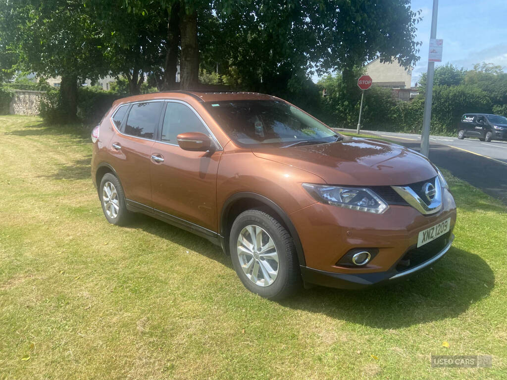 Nissan X-Trail 1.6 Dci Acenta 7 Seat Orange
