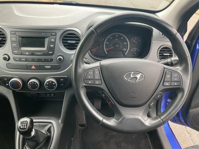 Hyundai I10 1.2 Premium Se Euro 6 Red #16