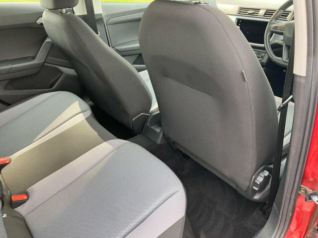 Seat Arona Se Technology White #12