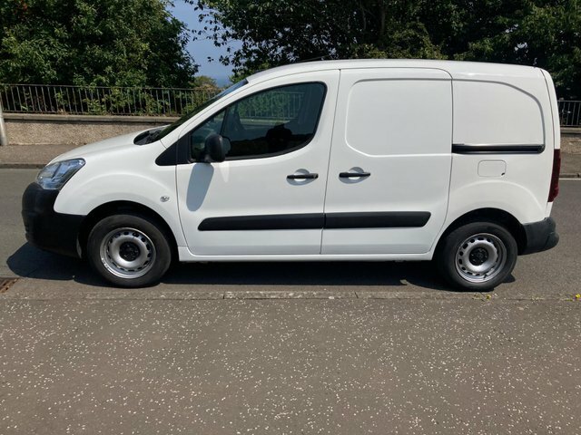 Peugeot Partner 2018 1.6 Bluehdi 855 Se L1 Stop Start White #6