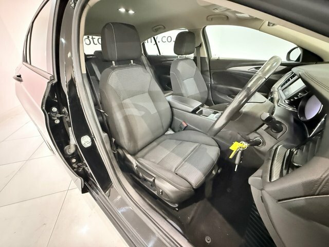 Vauxhall Insignia 1.6 Turbo D Ecotec Sri Nav Grand Sport Grey #13
