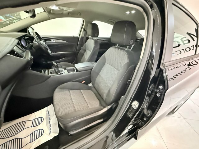 Vauxhall Insignia 1.6 Turbo D Ecotec Sri Nav Grand Sport Grey #12