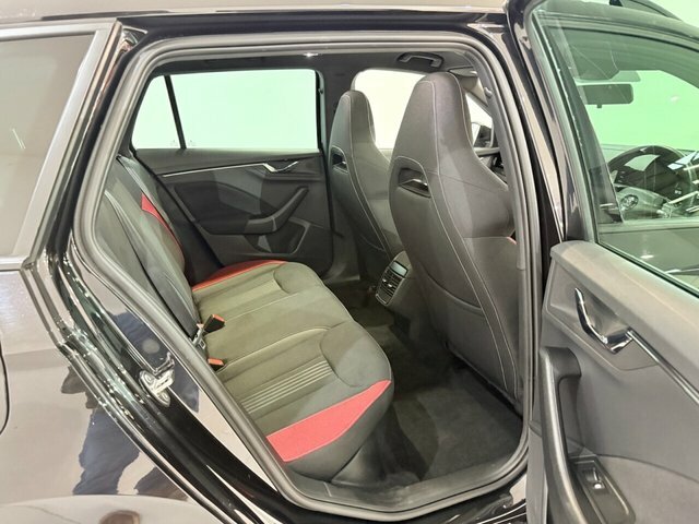 Skoda Kamiq Hatchback Black #13