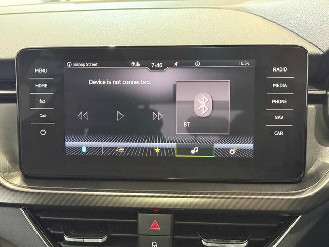 Skoda Kamiq Hatchback Black #30