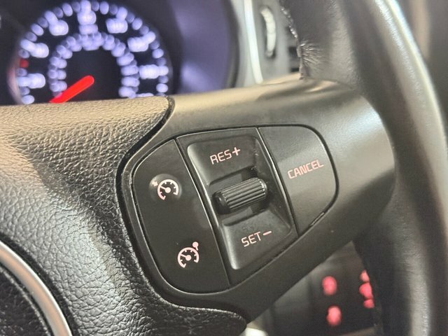 Kia Carens 3 Silver #29