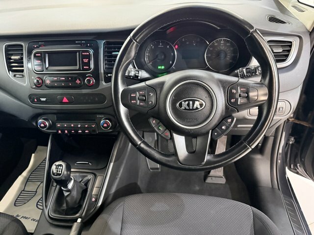 Kia Carens 3 Silver #25