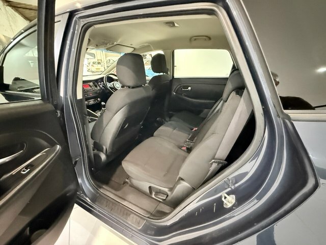 Kia Carens 3 Silver #16
