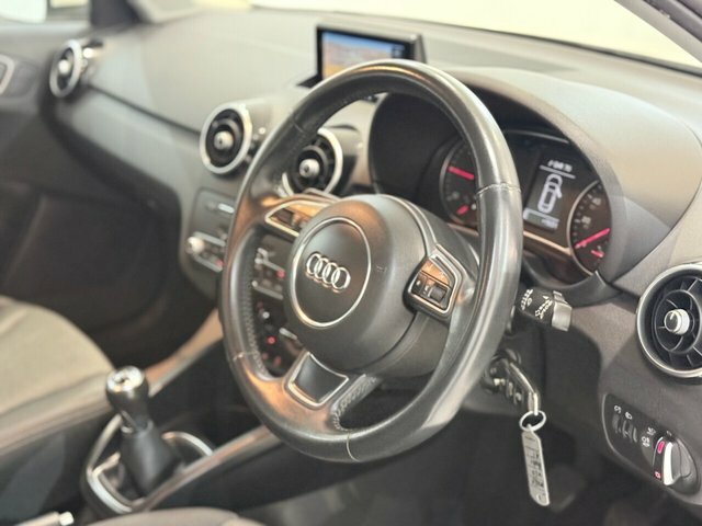 Audi A1 Audi A1 S Line Nav 1.4 Tfsi 125 Ps 6-Speed White #22