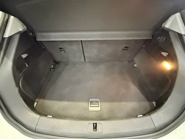 Audi A1 Audi A1 S Line Nav 1.4 Tfsi 125 Ps 6-Speed White #17