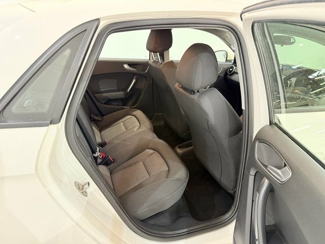 Audi A1 Audi A1 S Line Nav 1.4 Tfsi 125 Ps 6-Speed White #12