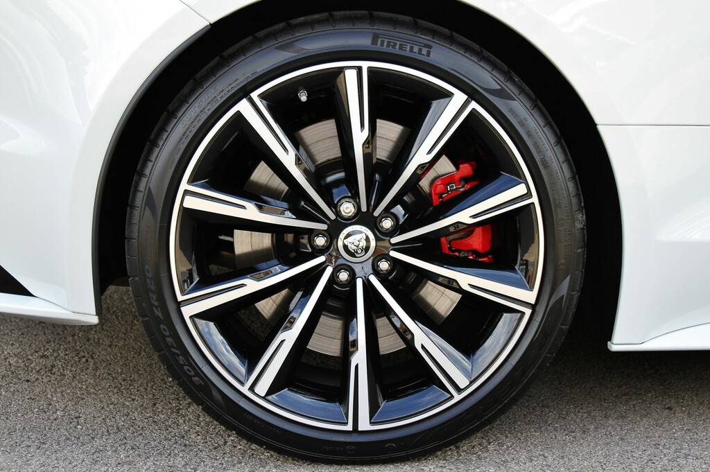 Jaguar F-Type Coupe 5.0 V8 R 75 2023 White #6
