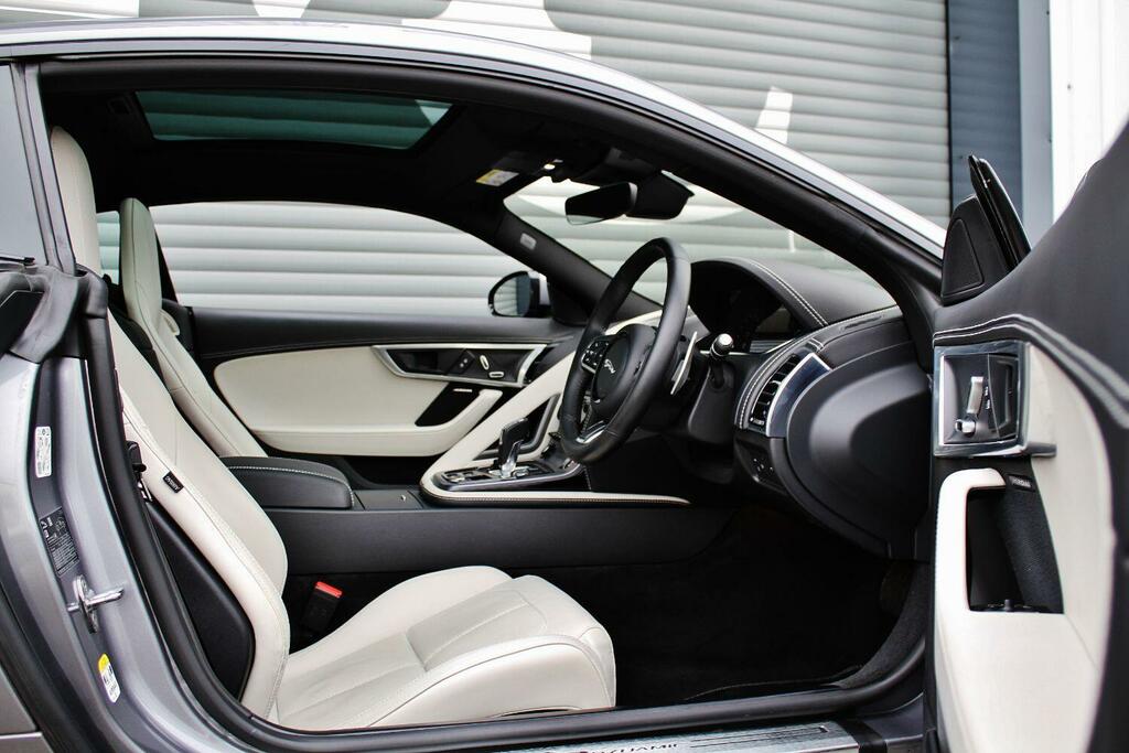 Jaguar F-Type 5.0 P450 Sc V8 First Edition Awd Black #9