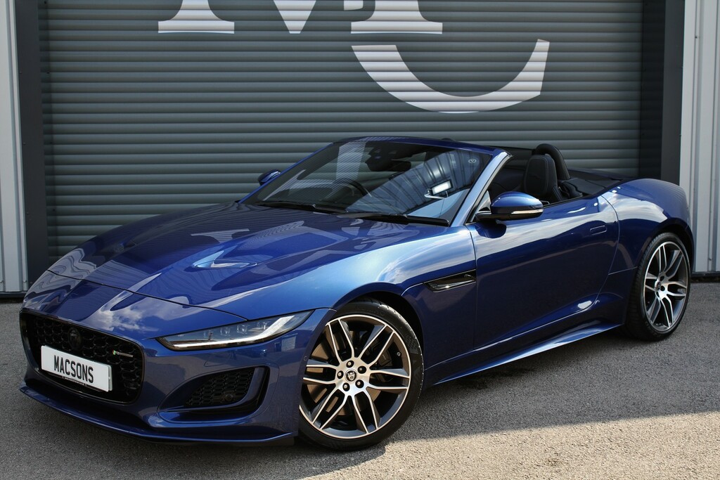 Jaguar F-Type 3.0 380 Sc V6 Chequered Flag White #30
