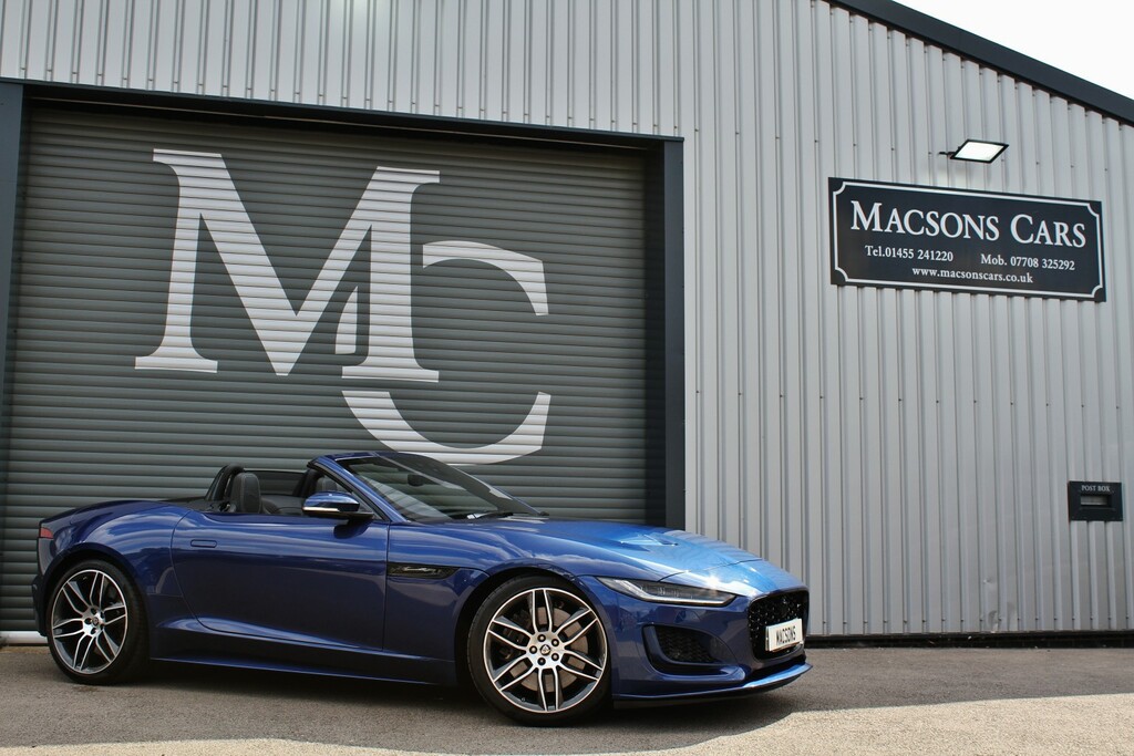 Jaguar F-Type 3.0 380 Sc V6 Chequered Flag White #7