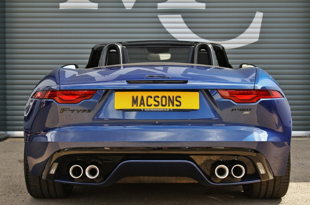 Jaguar F-Type 3.0 380 Sc V6 Chequered Flag White #20