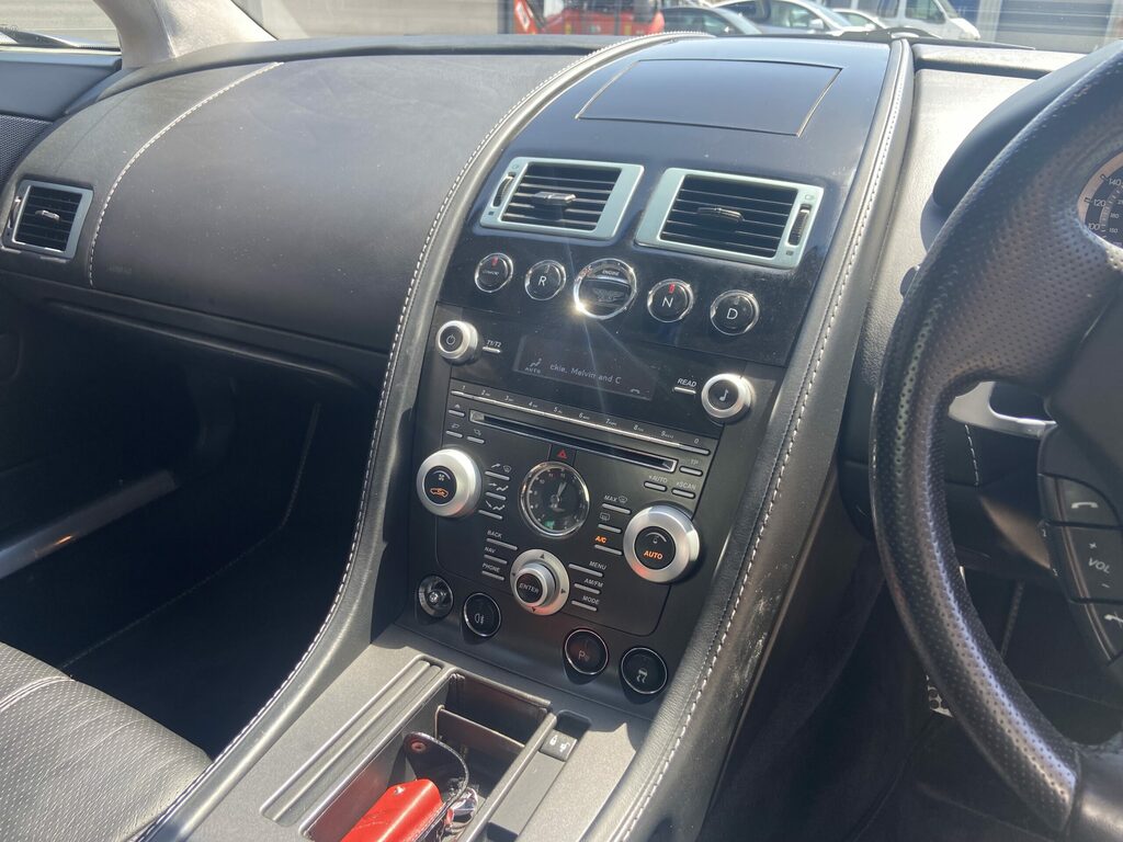 Aston Martin Vantage V8 Coupe Silver #12