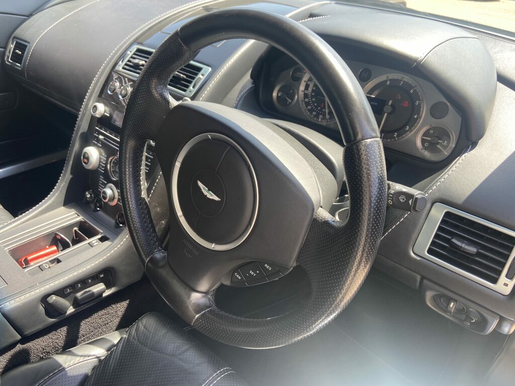 Aston Martin Vantage V8 Coupe Silver #9