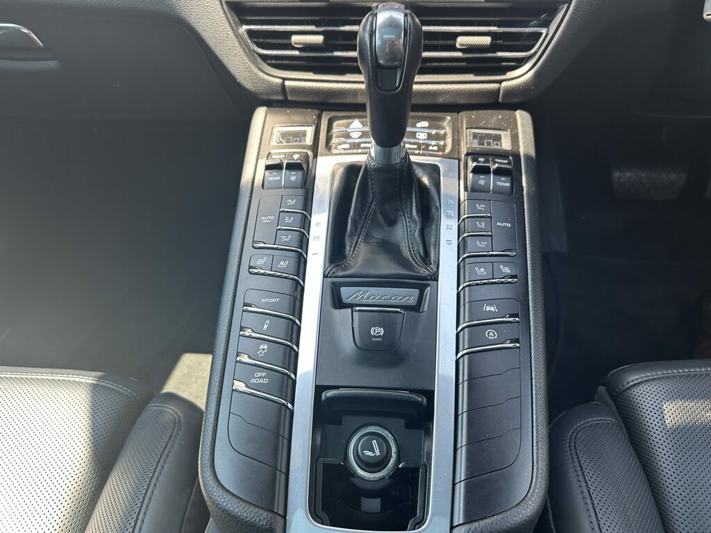 Porsche Macan 3.0T V6 S Pdk 4Wd 354 1 Pvt Owner, Fsh, Just St Black #26