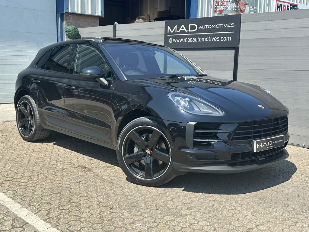 Porsche Macan  