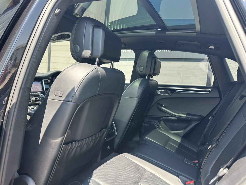 Porsche Macan 3.0T V6 S Pdk 4Wd 354 1 Pvt Owner, Fsh, Just St Black #21