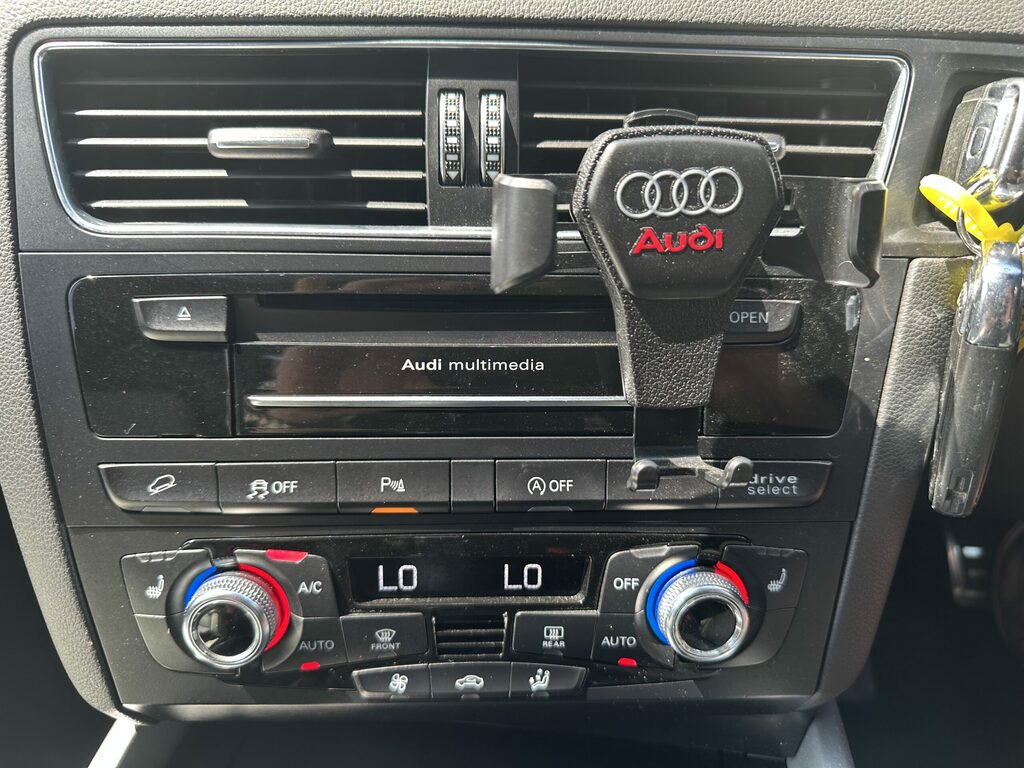 Audi SQ5 3L Null Blue #26