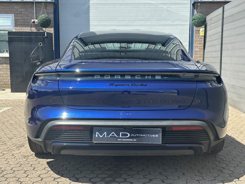 Porsche Taycan #6