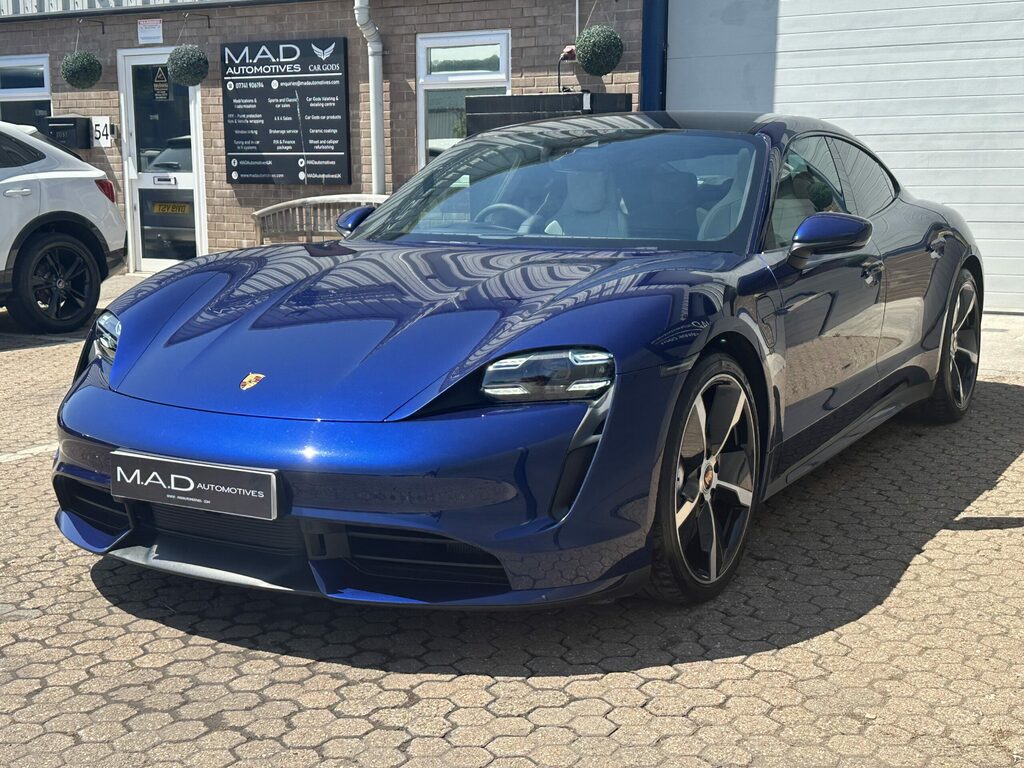 Porsche Taycan #3