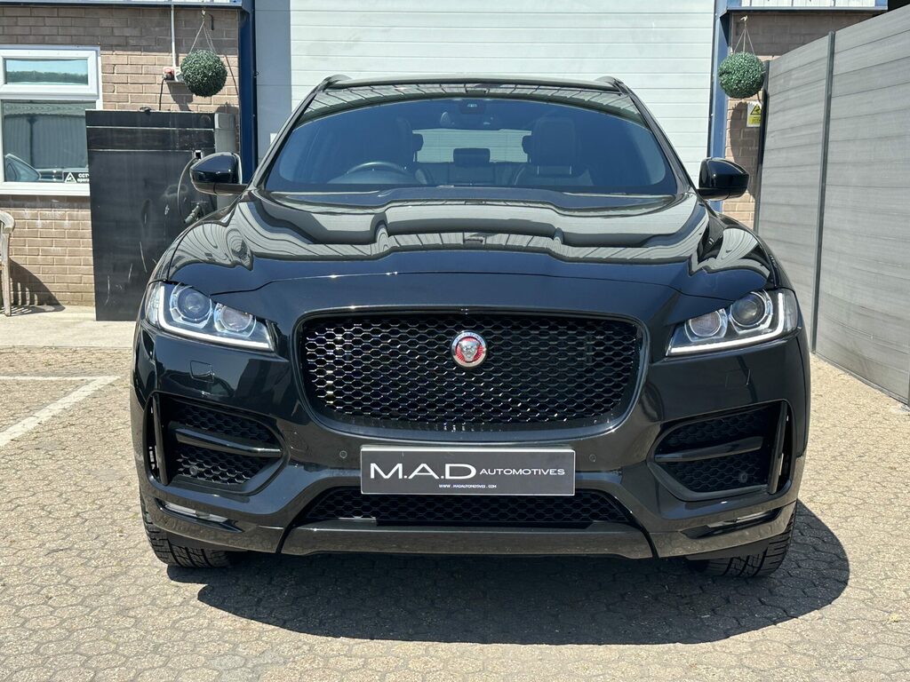 Jaguar F-Pace #2