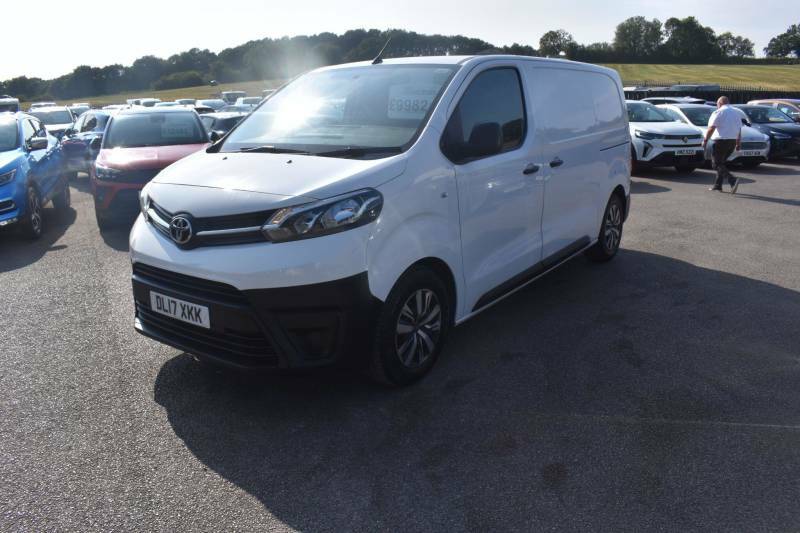 Toyota PROACE 1.6D Medium Panel Van Mwb Euro 6 Ss 6Dr White #5