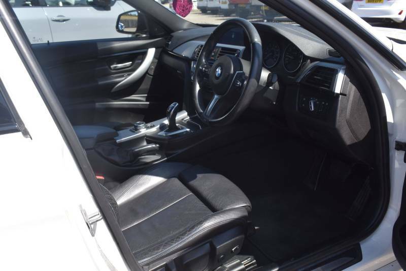 BMW 3 Series 2.0 320I M Sport Shadow Edition Touring Euro HX68PYB White #5