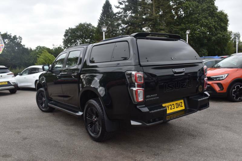 Isuzu D-Max 1.9 Td V-cross 4Wd Euro 6 Ss Black #2
