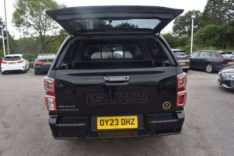Isuzu D-Max 1.9 Td V-cross 4Wd Euro 6 Ss Black #4