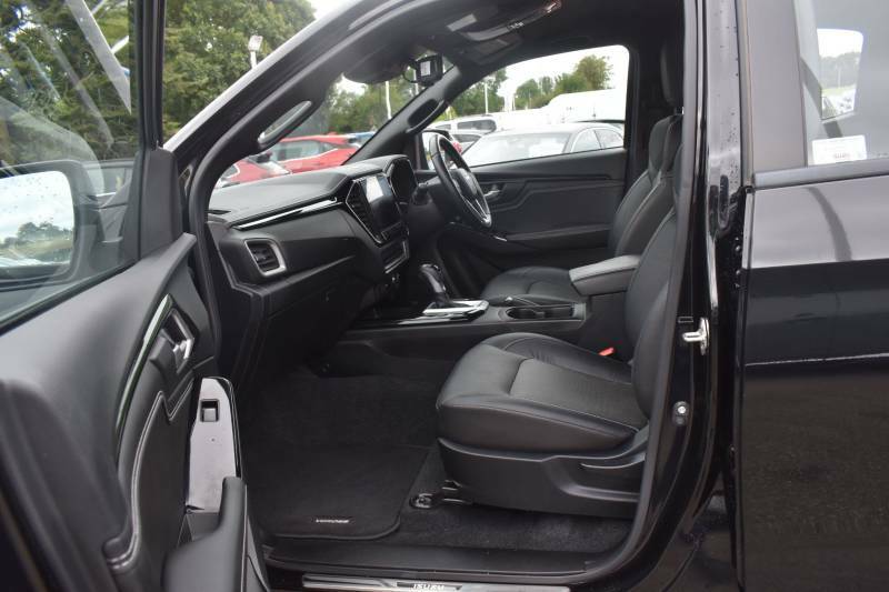 Isuzu D-Max 1.9 Td V-cross 4Wd Euro 6 Ss Black #3